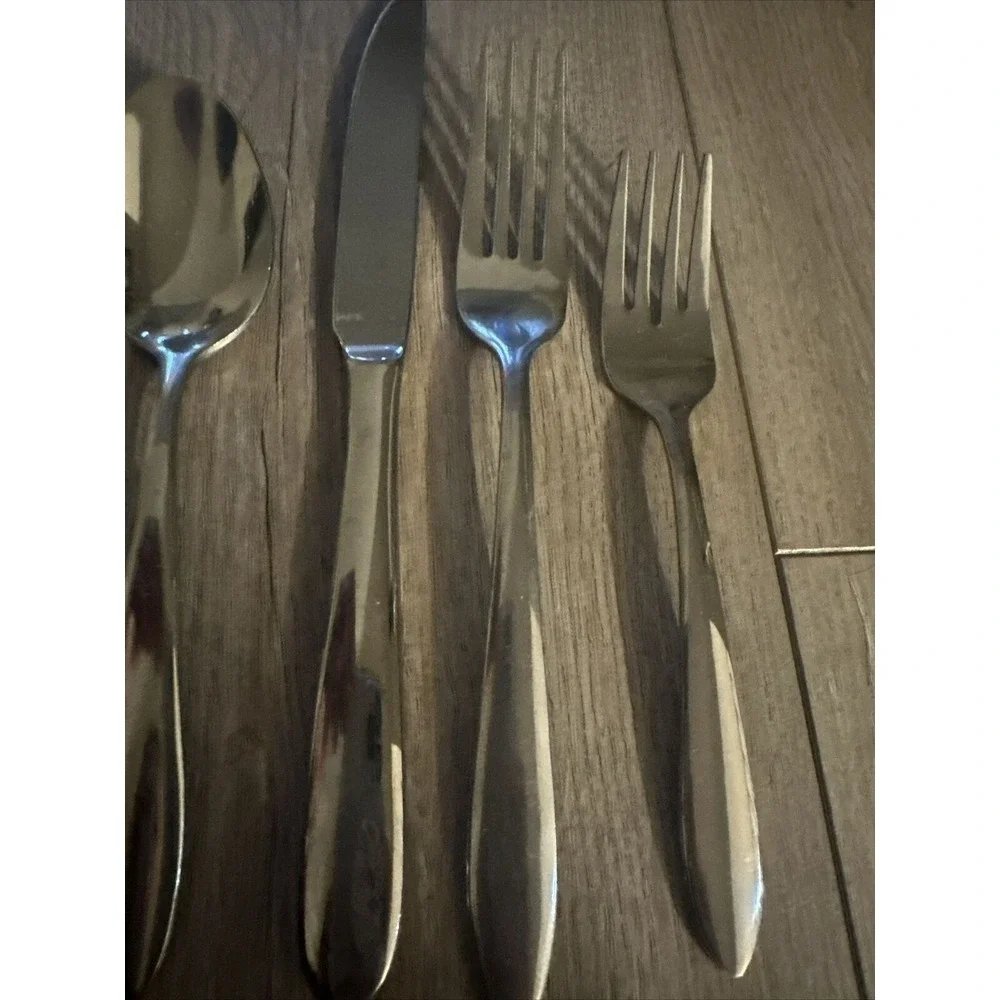 Oneida Taylor Glossy‎ 5 Pc Place Setting Stainless Steel Fork Spoon Knife